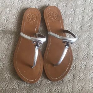 TORY BURCH FLIP FLOPS